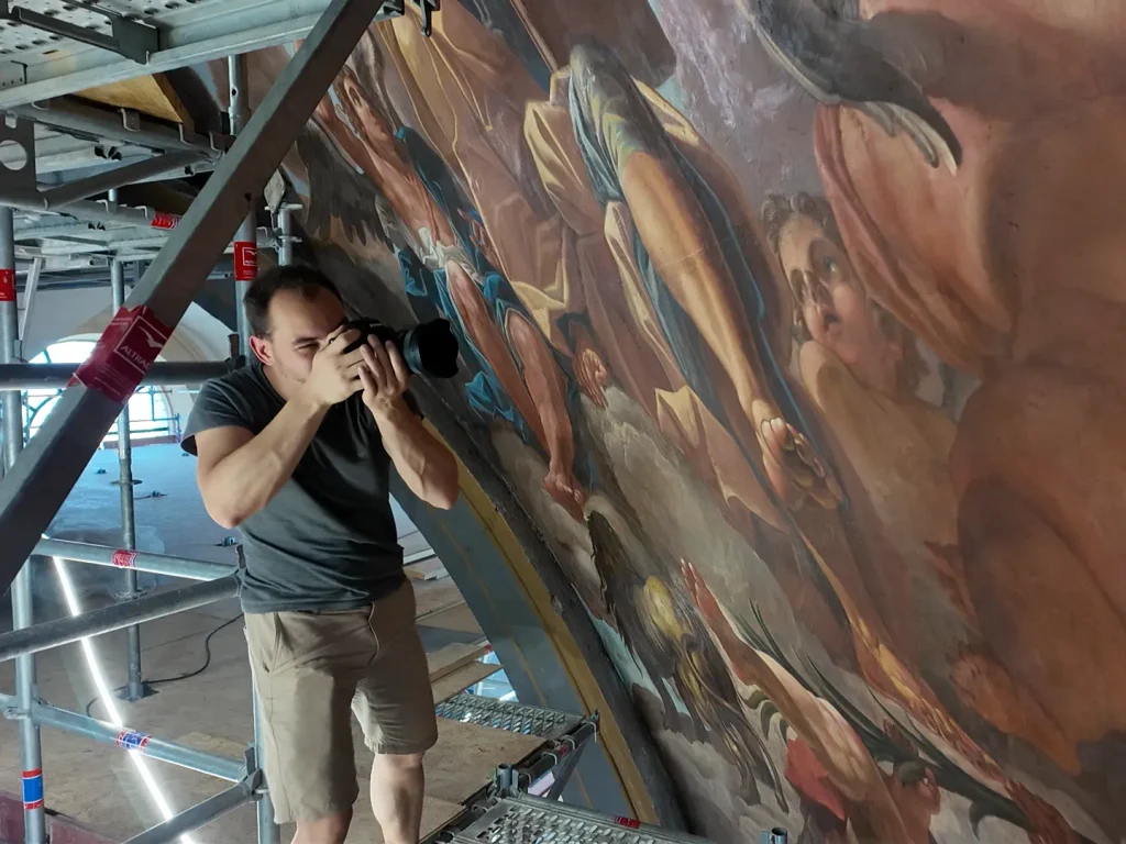 Prise de vue photographique pour la reconstruction en photogrammétrie d’un décor peint