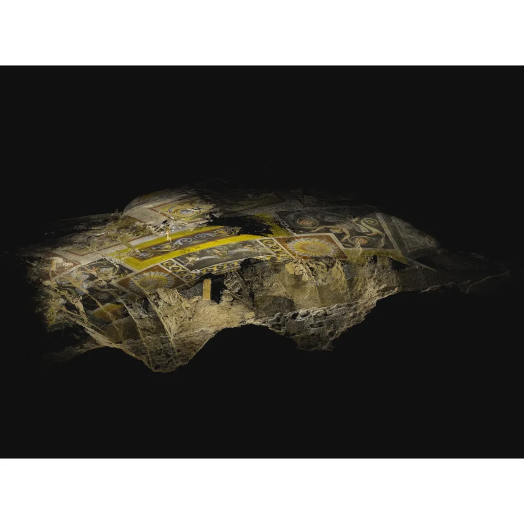 Nuage de points photogrammétrique révélant une cavité peinte dissimulée par un faux-plafond